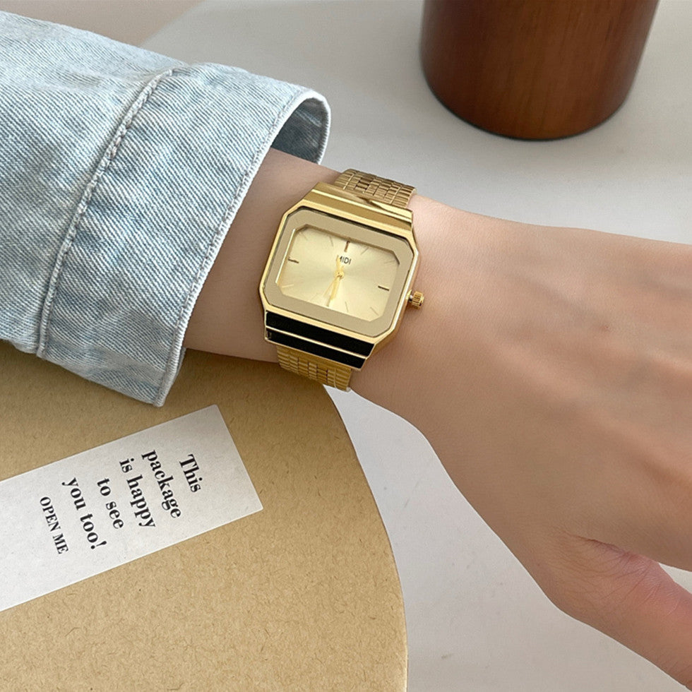 Square Elegant Small Golden Watch Retro Design