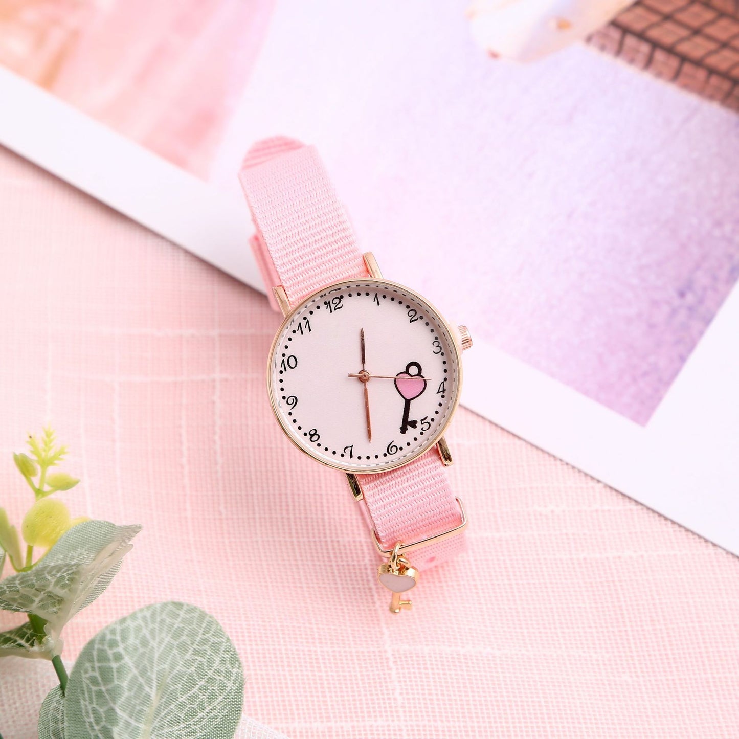 Girl Heart Watch Girl Cute Pendant Macaron Female Watch Ins Student Pendant Watch