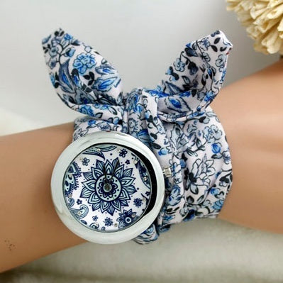 Explosive Retro Pastoral European And American Popular Women's Watch